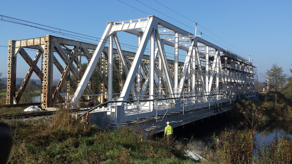Remont mostu w Ostrowcu Świetokrzyskim